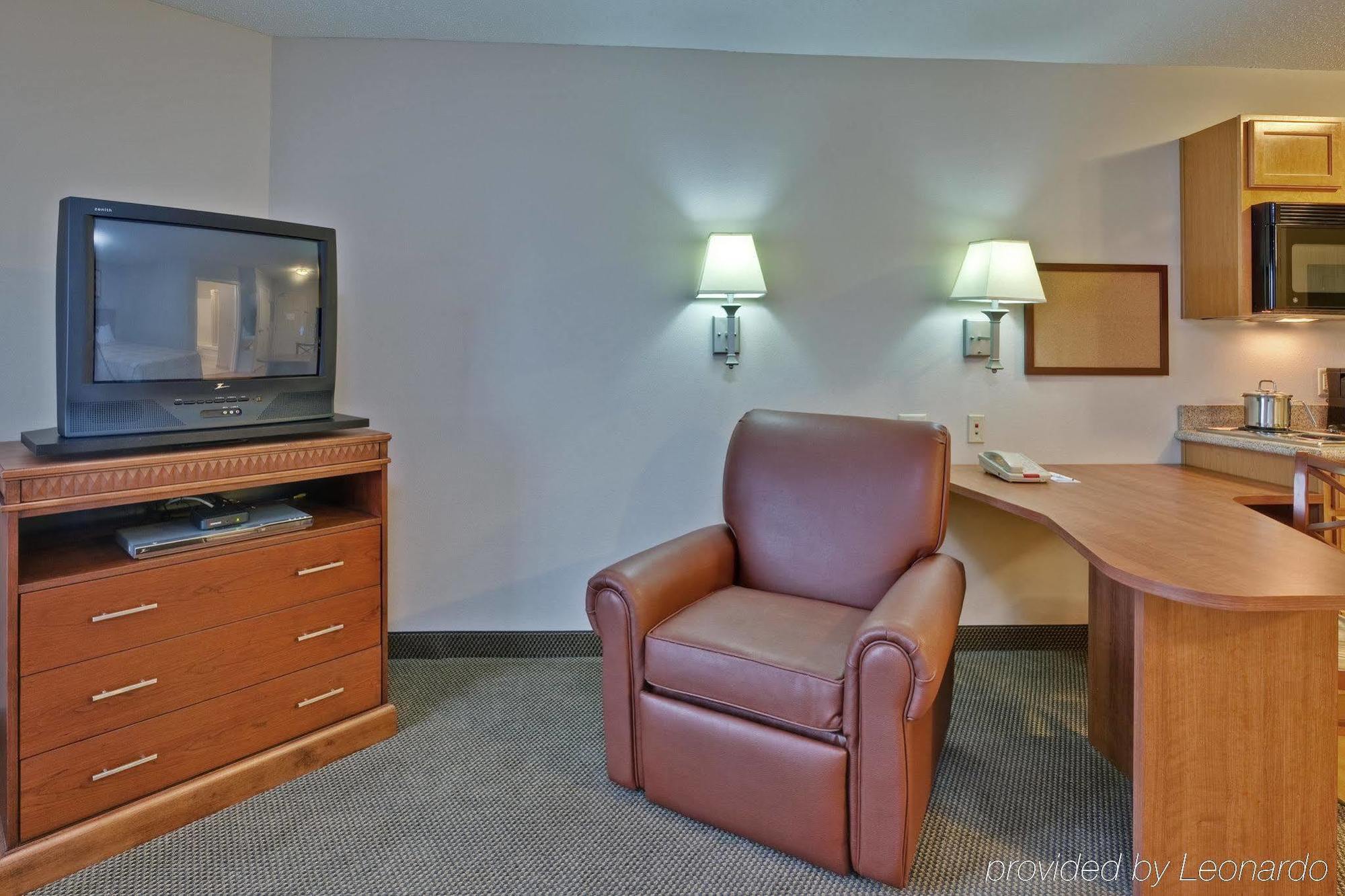 Candlewood Suites Fort Wayne - Nw By Ihg Phòng bức ảnh