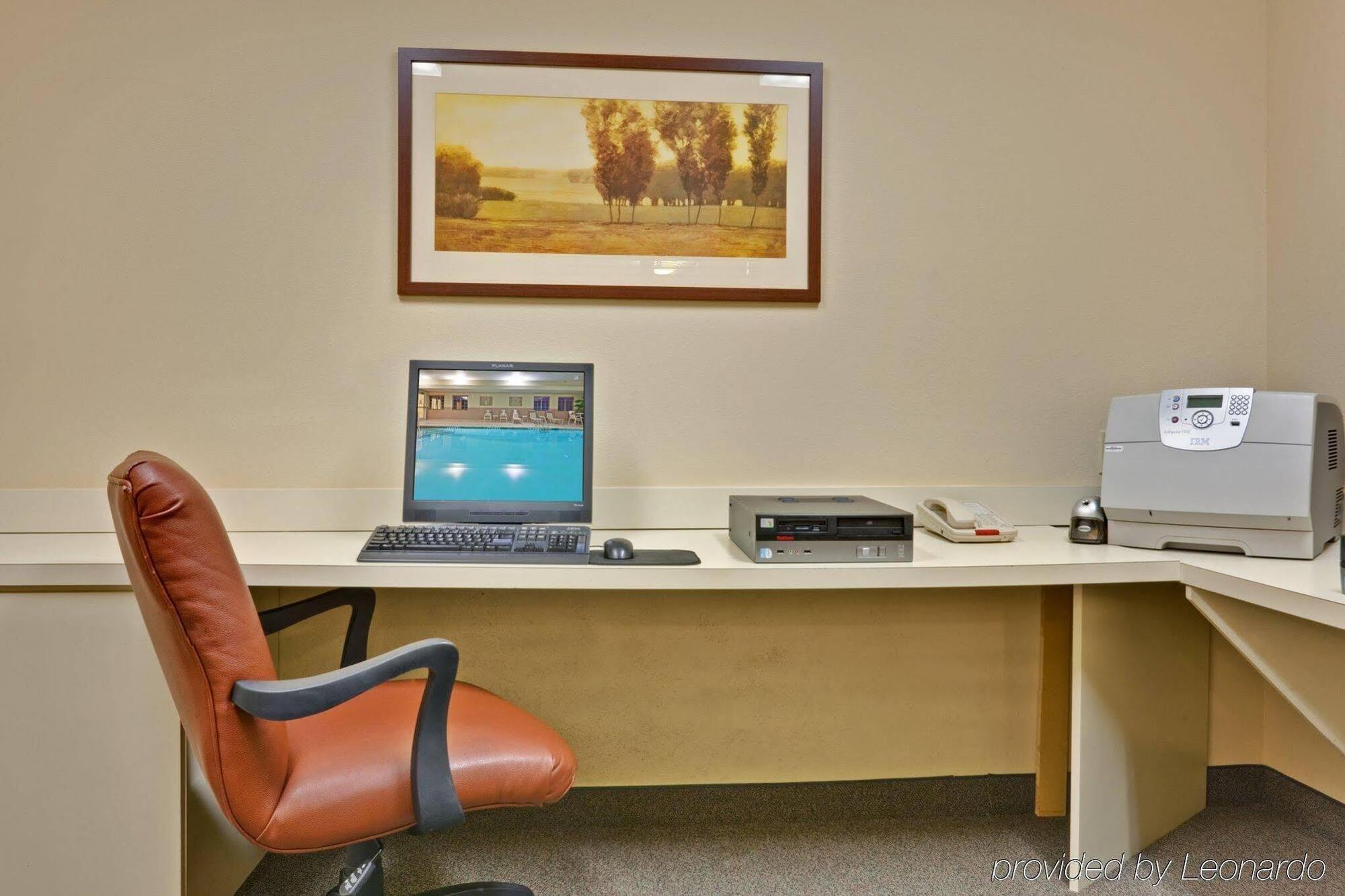 Candlewood Suites Fort Wayne - Nw By Ihg Ngoại thất bức ảnh
