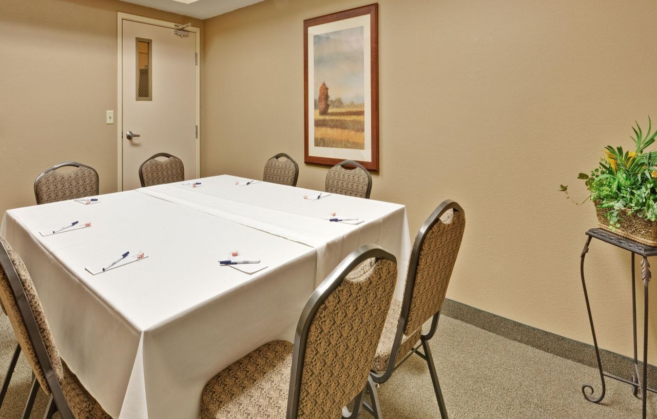 Candlewood Suites Fort Wayne - Nw By Ihg Ngoại thất bức ảnh