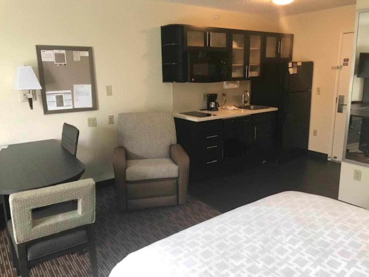 Candlewood Suites Fort Wayne - Nw By Ihg Ngoại thất bức ảnh